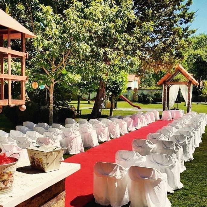 Hotel Las Moreras 莱昂 外观 照片